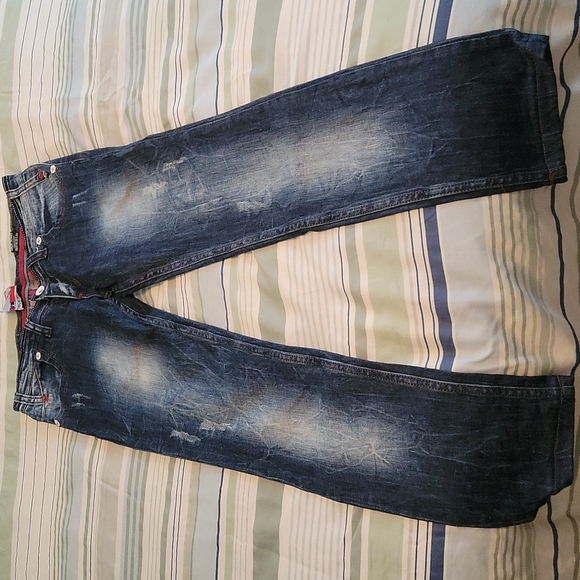 Vintage Wash Jeans - Picture 2 of 4